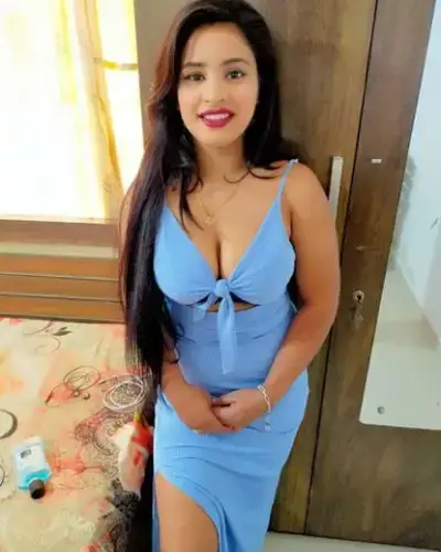 Pandhurna Escorts